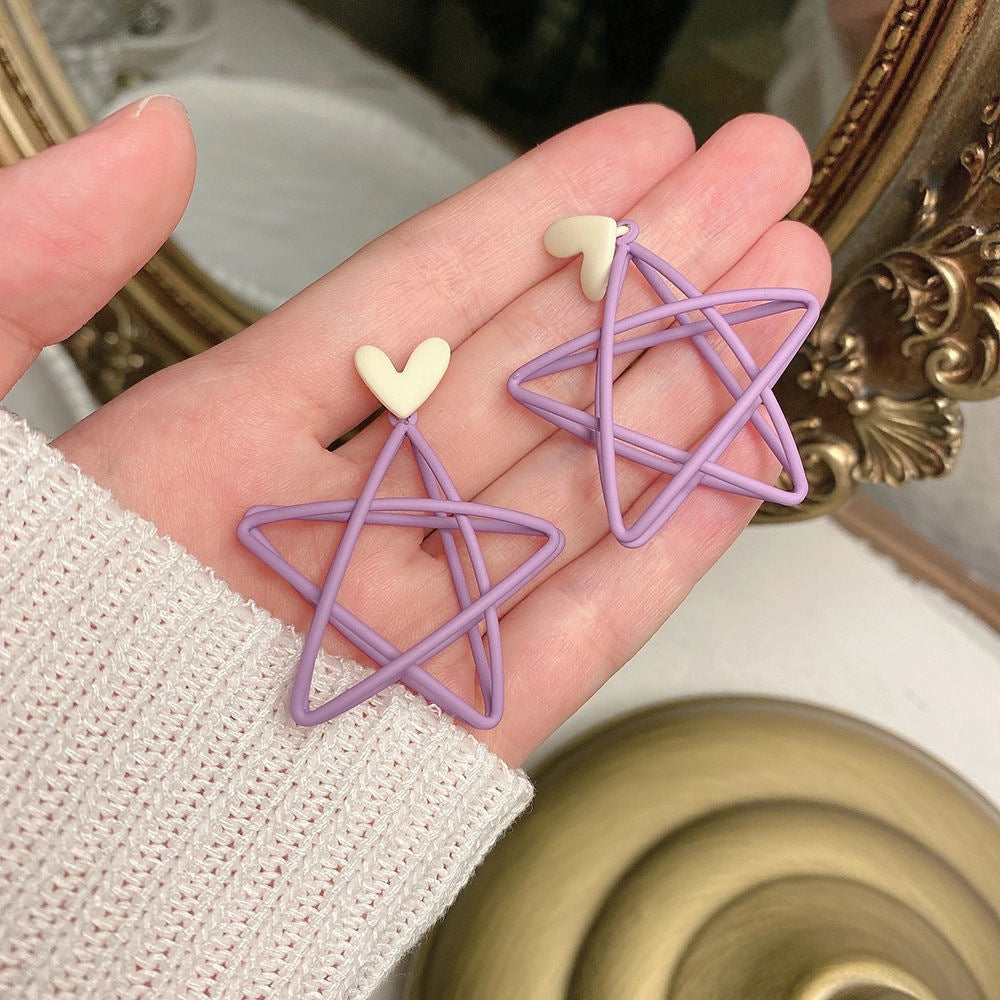 Classic Earring with Timeless Appeal