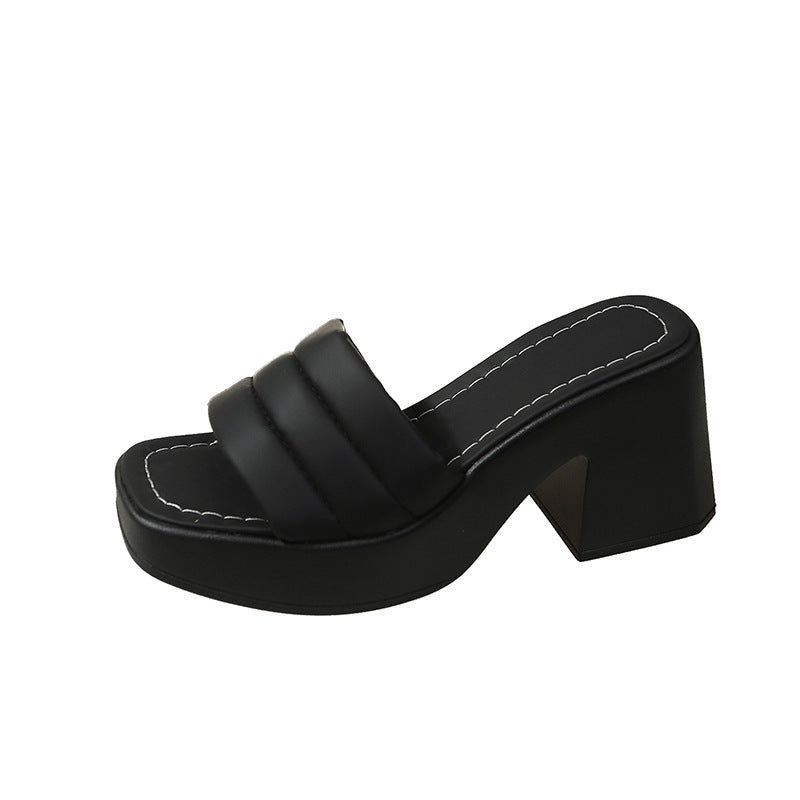 Graceful Orthopedic Sandals for Modern Look