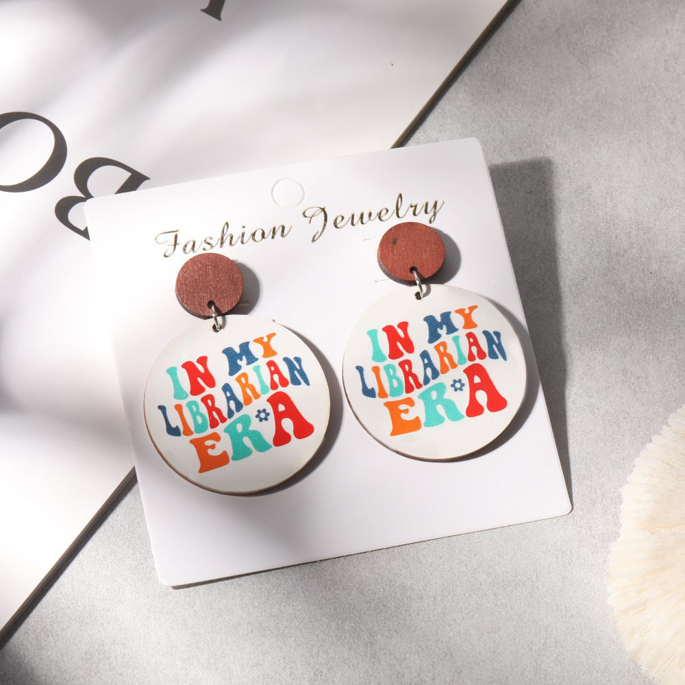 Charming Earring for Any Occasion