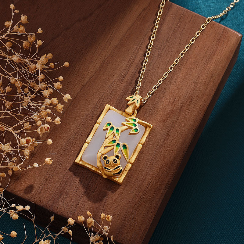 Classic Necklace with Timeless Appeal