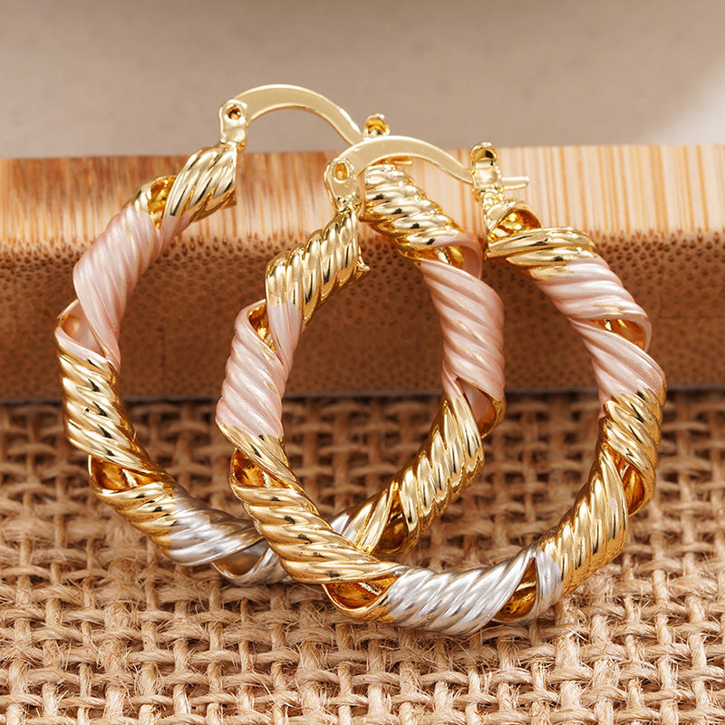 Charming Piece for Any Occasion
