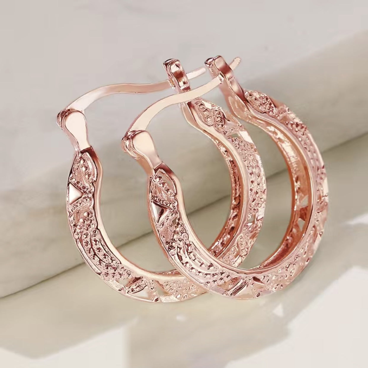 Beautiful Gold Earring with Unique Style