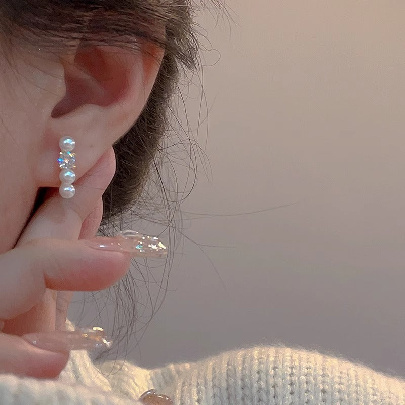 Romantic Pearl Earring for Special Moments