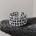 Charming Silver Ring for Any Occasion