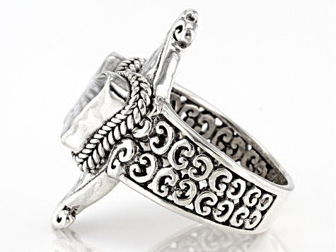 Stunning Silver Ring for Daily Wear