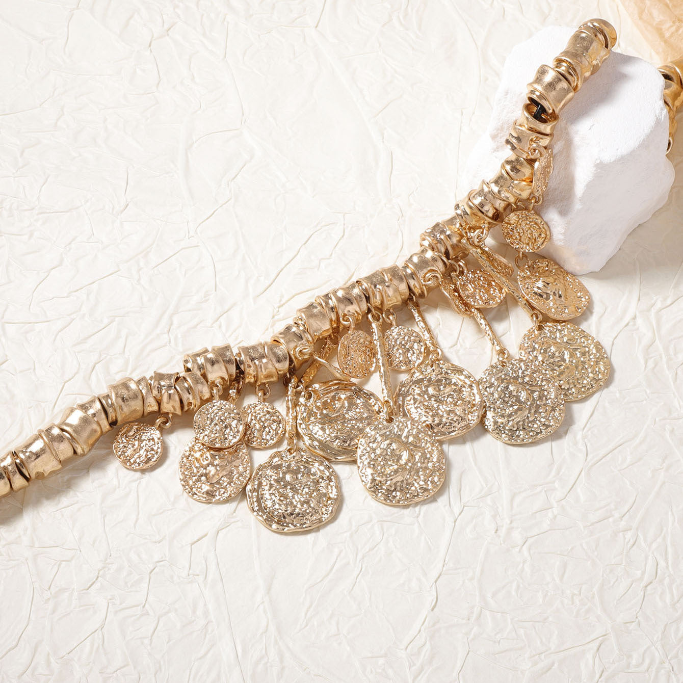 Stunning Necklace for Daily Wear