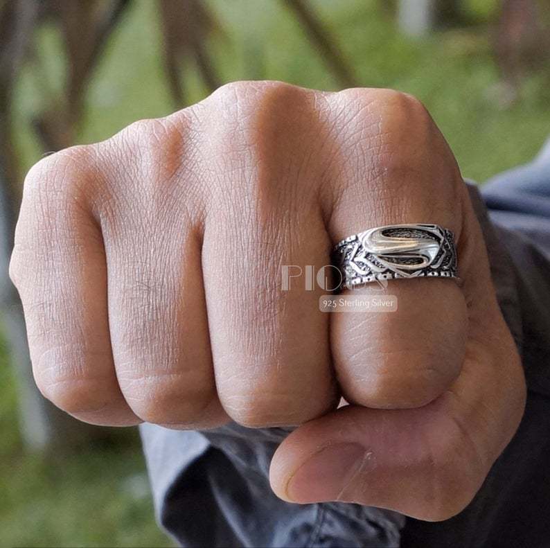 Classic Ring with Timeless Appeal