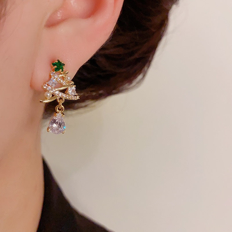 Stunning Earring for Daily Wear