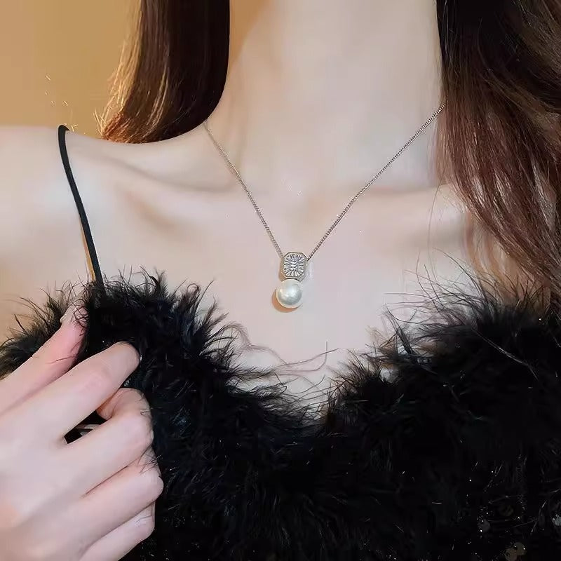 Charming Pearl Necklace for Any Occasion