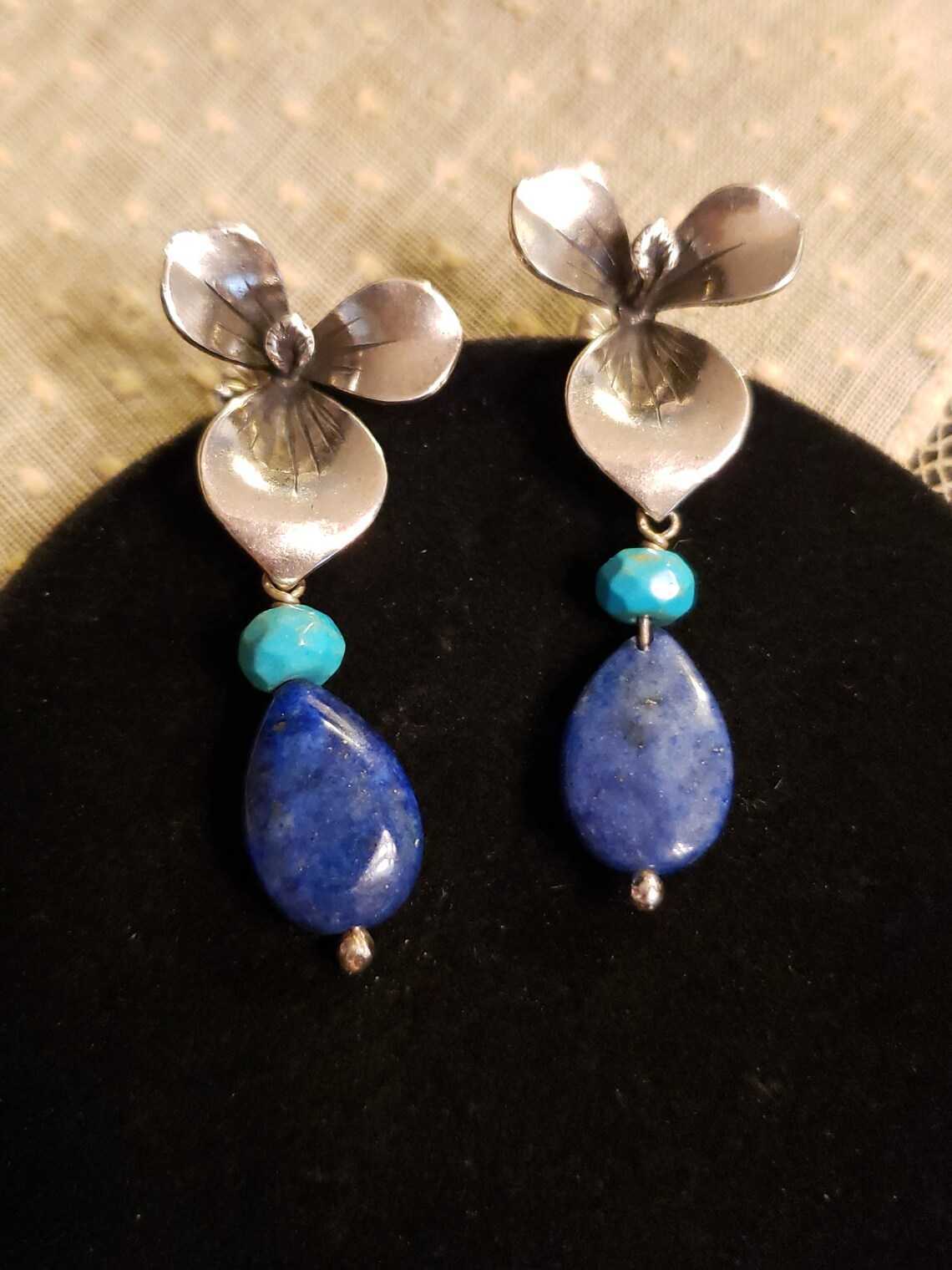 Stunning Earring for Daily Wear
