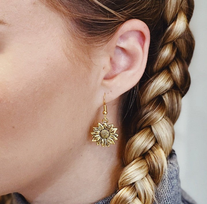 Romantic Earring for Special Moments