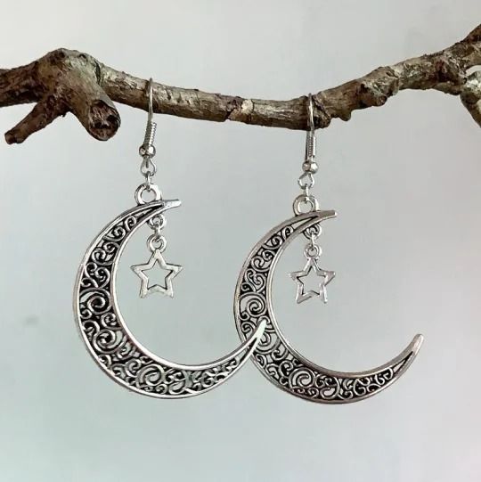 Vintage Handmade Earring