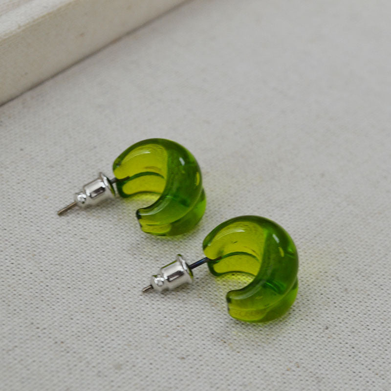 Charming Earring for Any Occasion