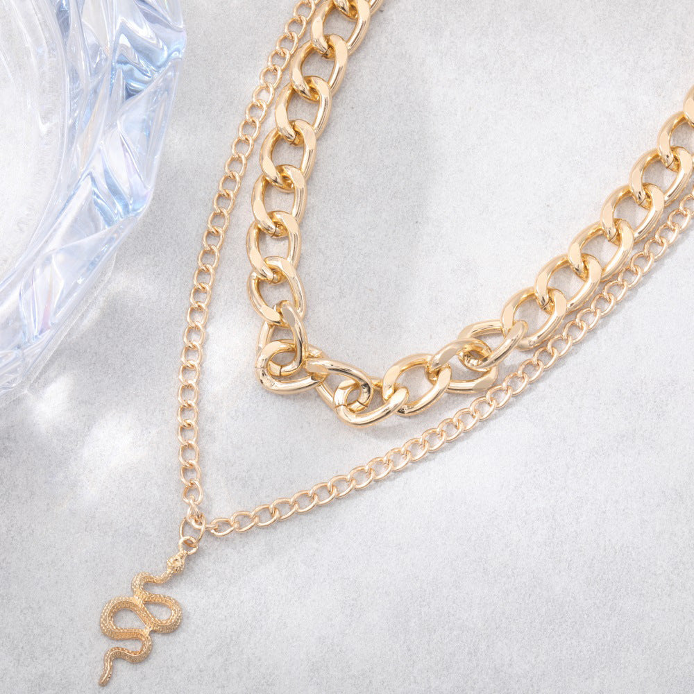 Elegant Gold Necklace for Every Occasion
