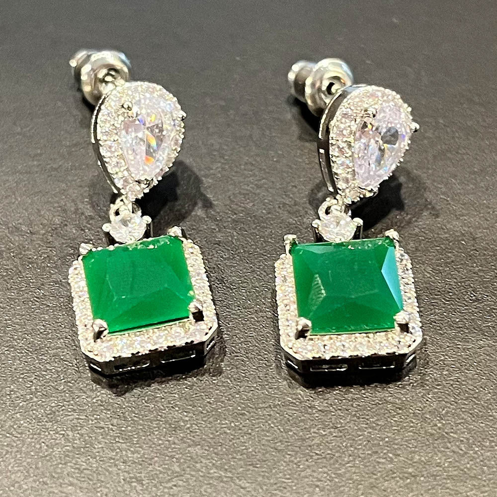 Classic Earring with Timeless Appeal