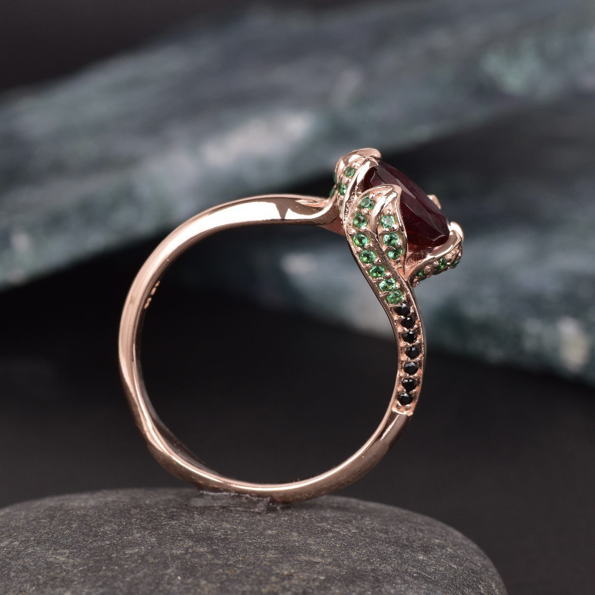 Elegant Gold Ring for Every Occasion