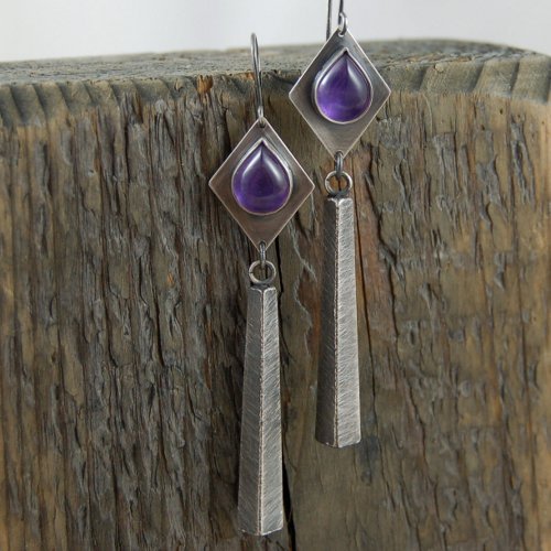 Romantic Silver Earring for Special Moments