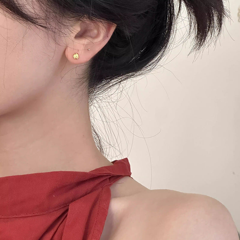 Classic Earring with Timeless Appeal