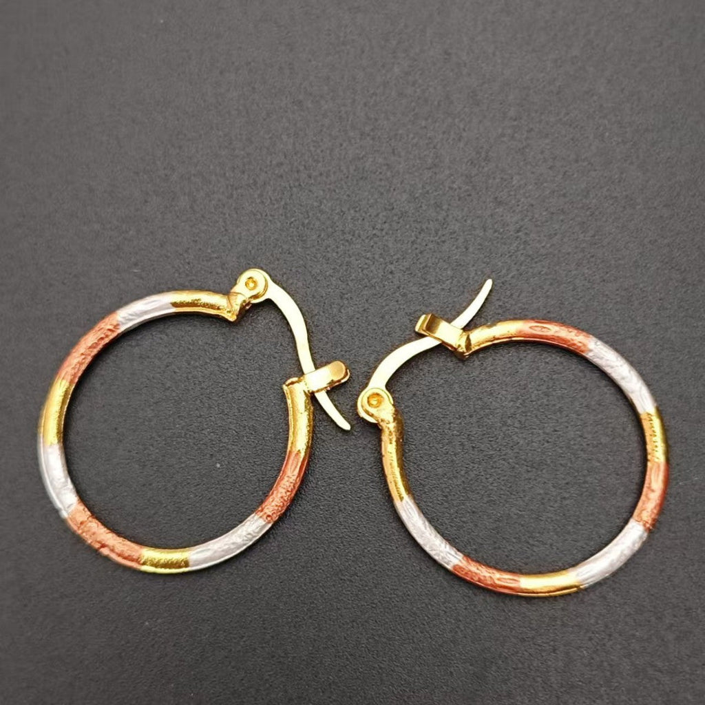 Classic Earring with Timeless Appeal