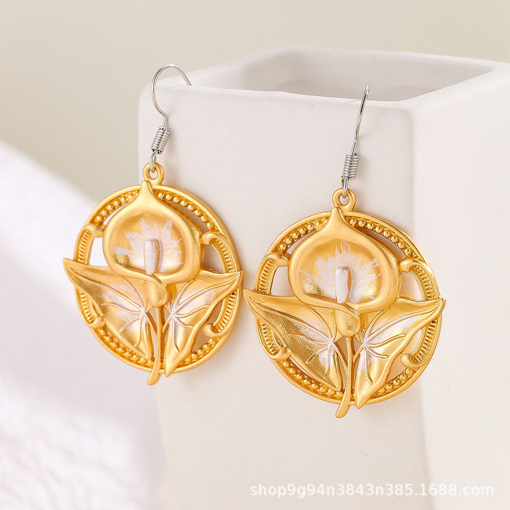 Vintage Handmade Earring