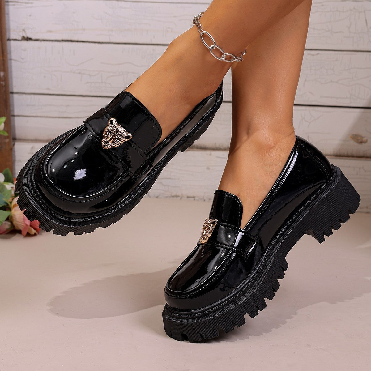 Classic Orthopedic Shoes with Timeless Style