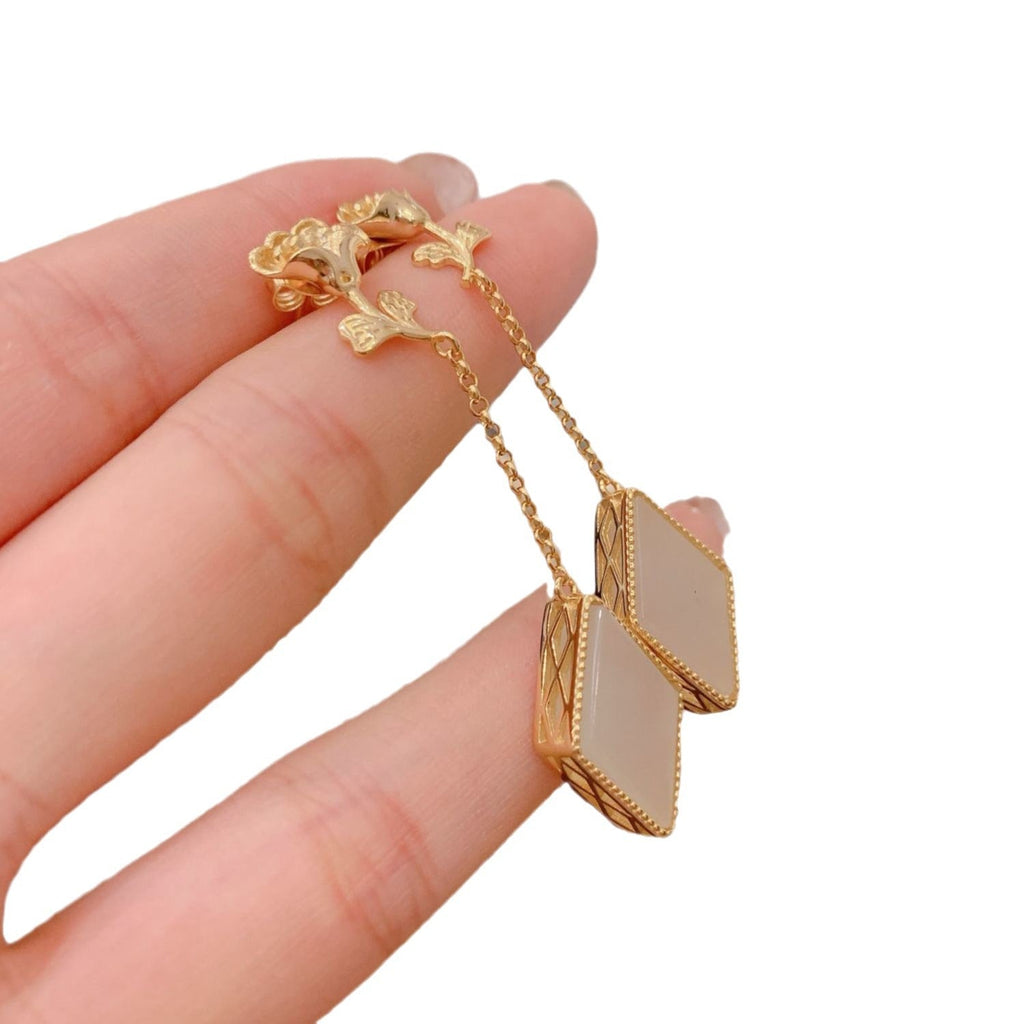 Vintage Handmade Gold Earring