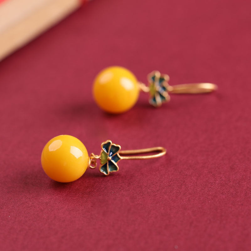 Classic Earring with Timeless Appeal