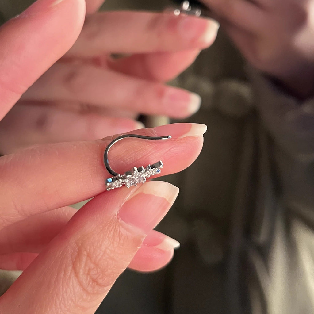 Charming Earring for Any Occasion