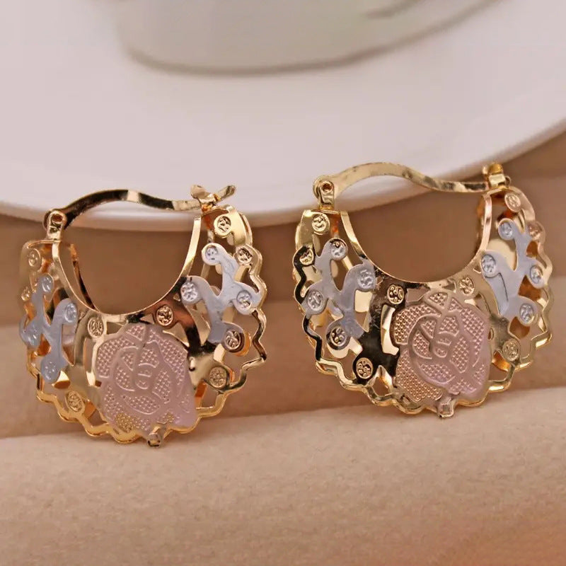 Classic Earring with Timeless Appeal