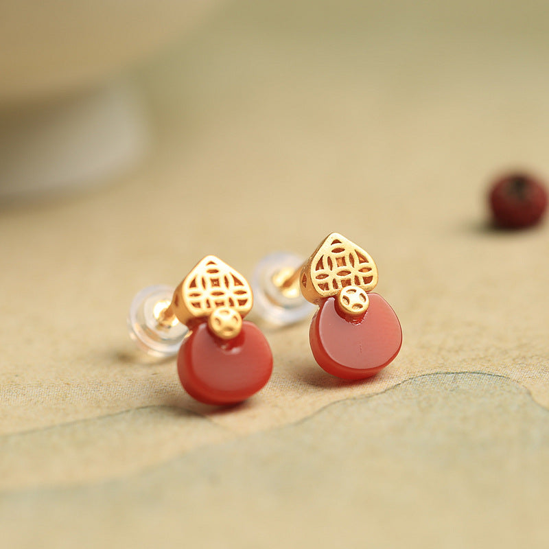 Romantic Silver Earring for Special Moments