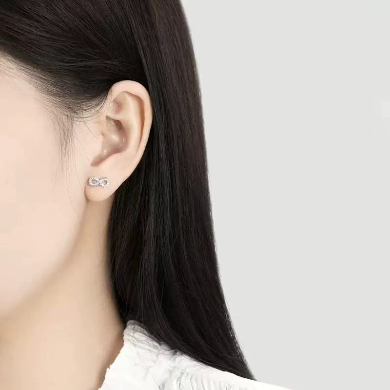 Romantic Earring for Special Moments