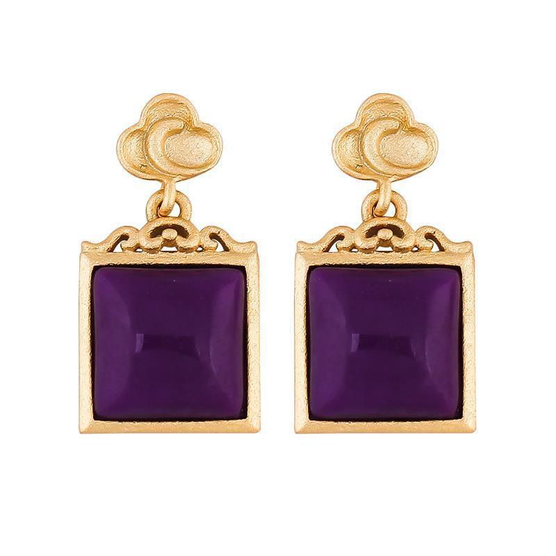Romantic Silver Earring for Special Moments