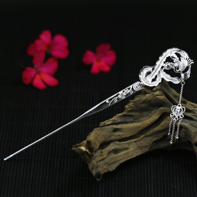 Elegant Silver Piece for Every Occasion