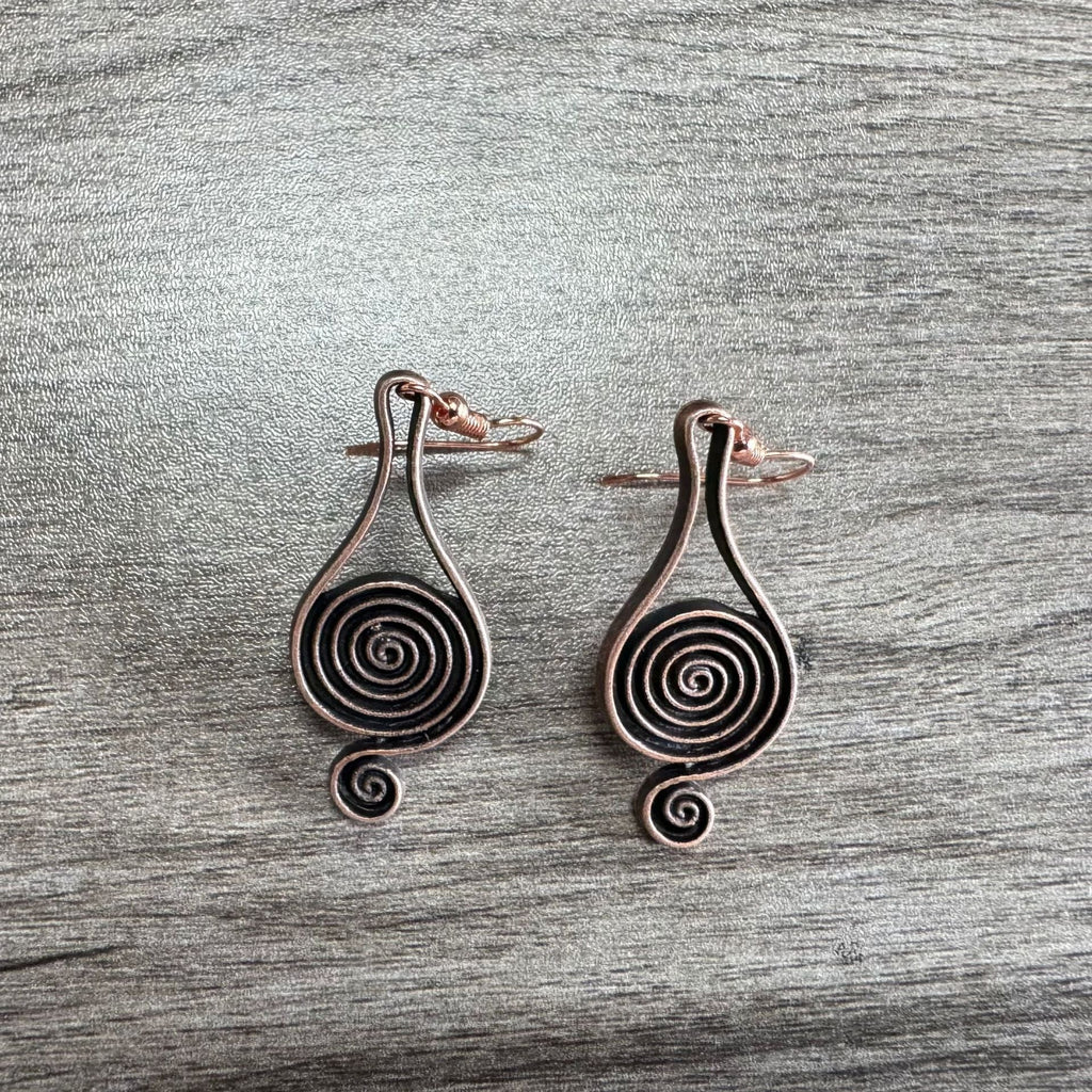 Charming Earring for Any Occasion