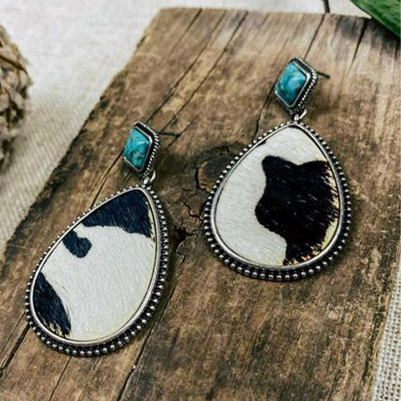 Delicate Artisan Silver Earring
