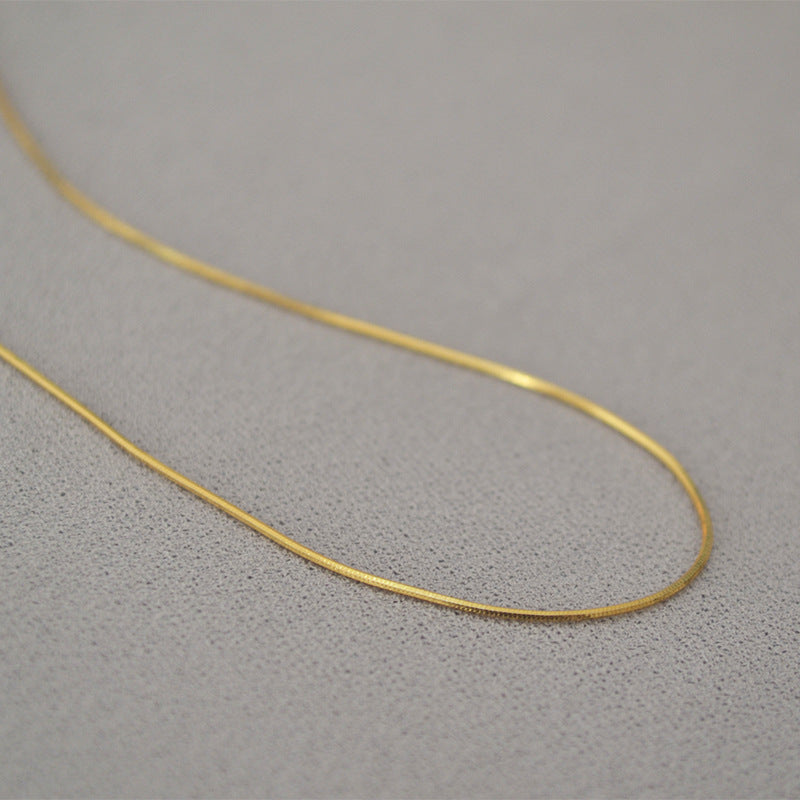 Classic Gold Necklace with Timeless Appeal