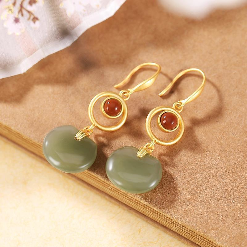 Beautiful Gold Earring with Unique Style