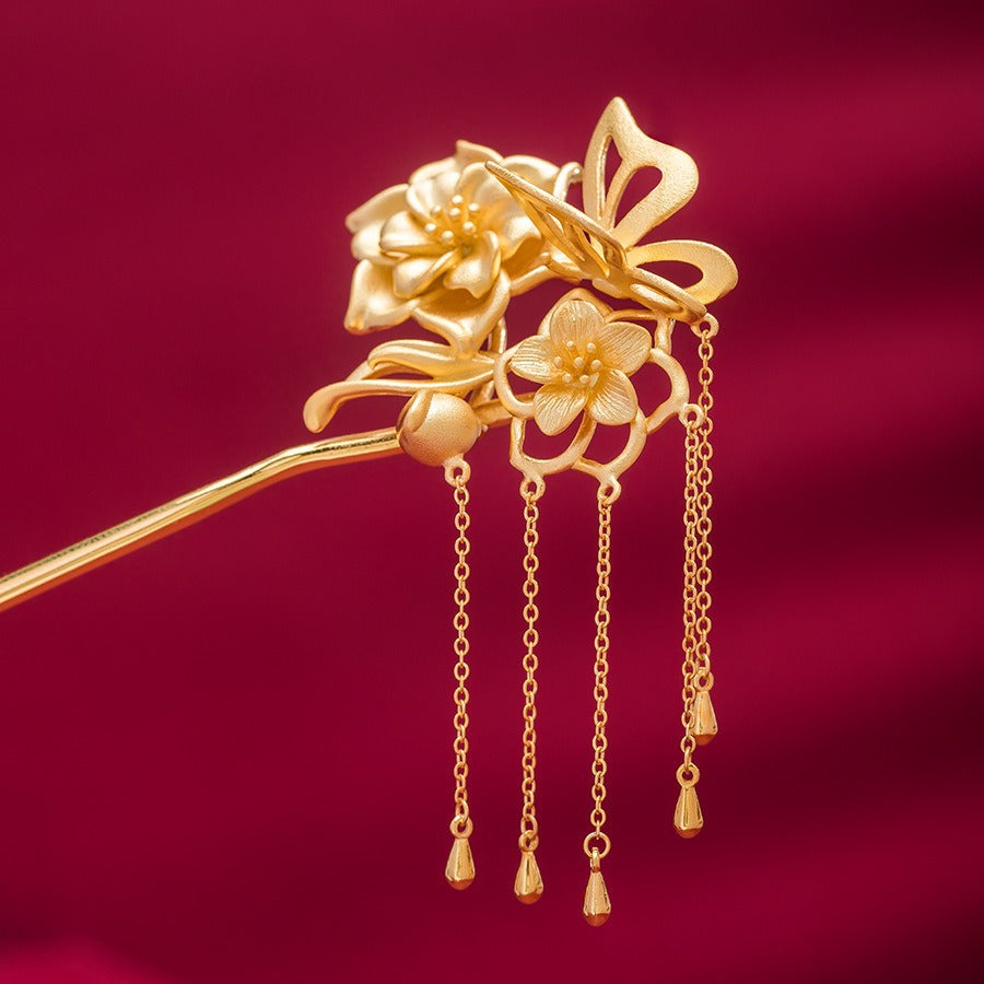 Delicate Artisan Gold Piece