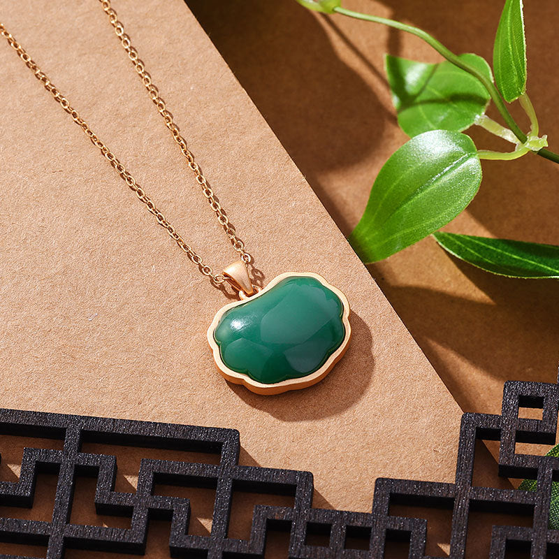 Charming Necklace for Any Occasion