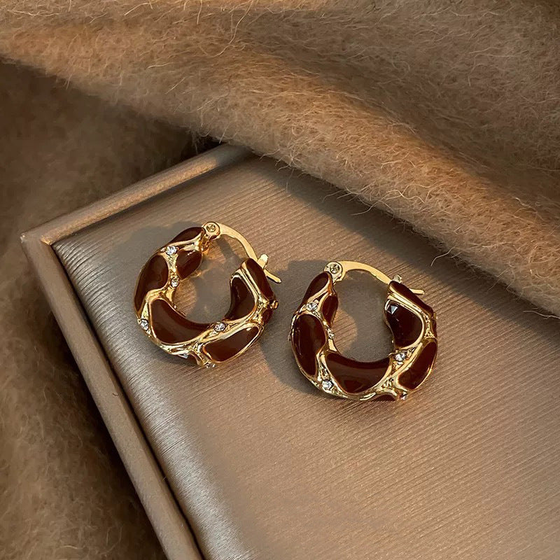 Elegant Earring for Every Occasion
