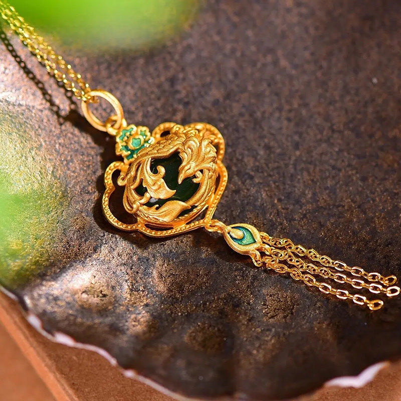 Stunning Gold Pendant for Daily Wear