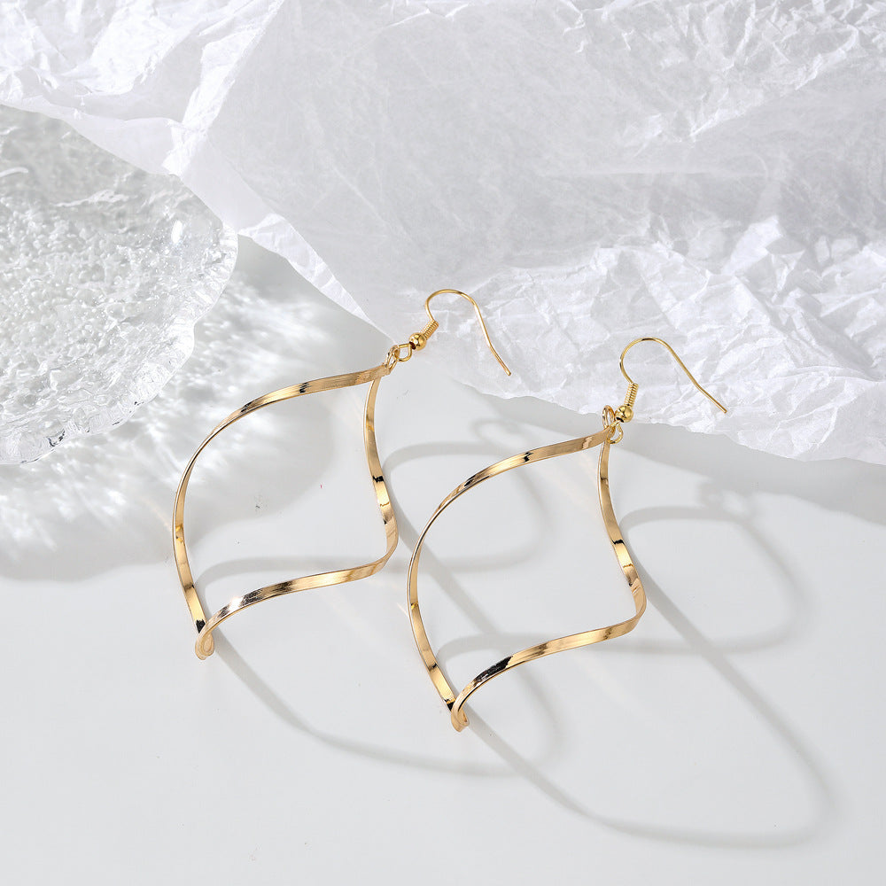 Classic Earring with Timeless Appeal