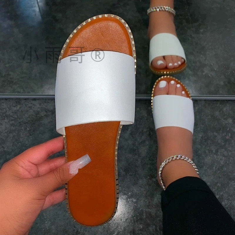 Graceful Orthopedic Sandals for Modern Look
