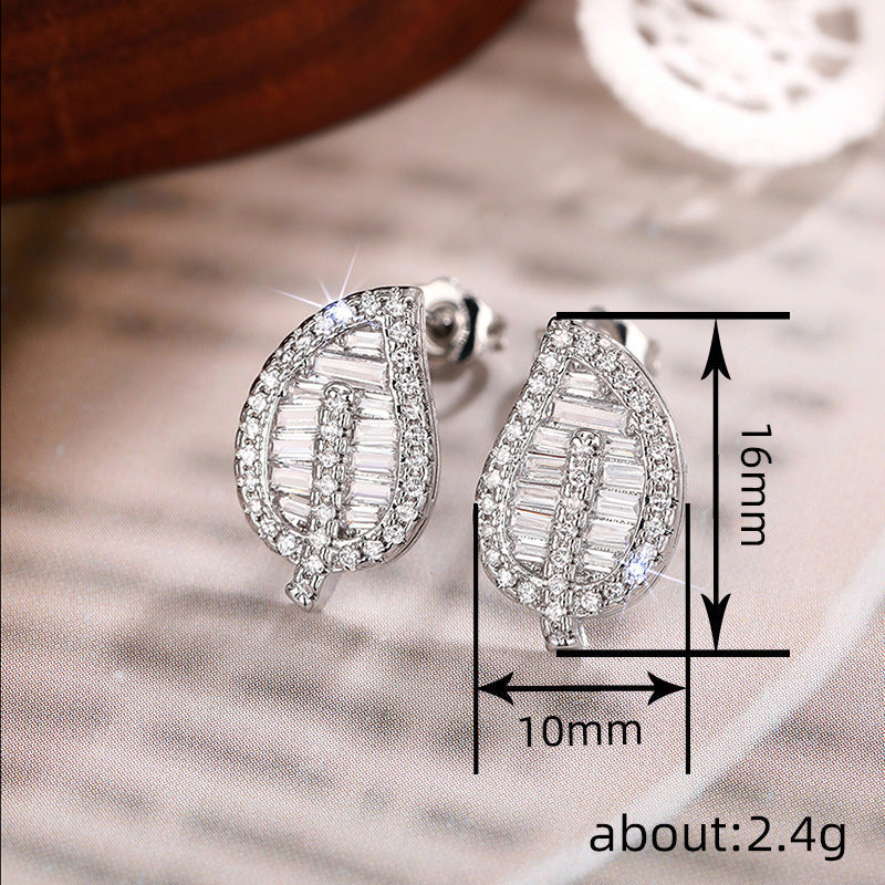 Romantic Earring for Special Moments