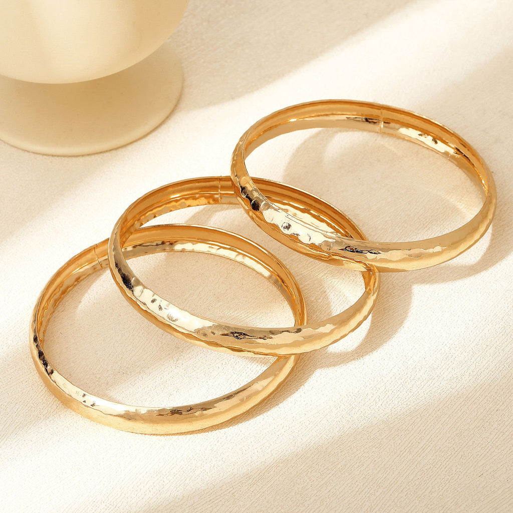 Charming Gold Set for Any Occasion