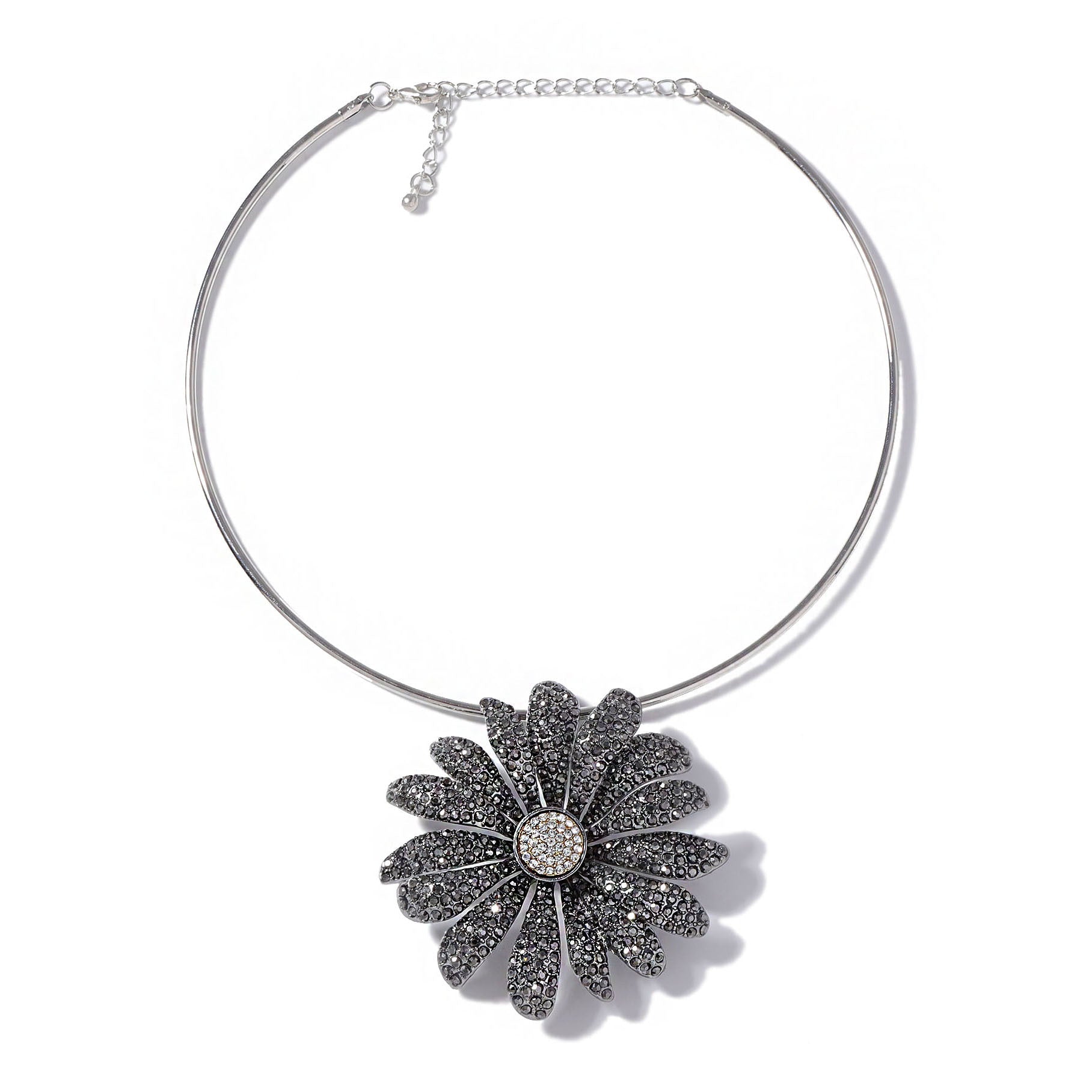 Elegant Pendant for Every Occasion