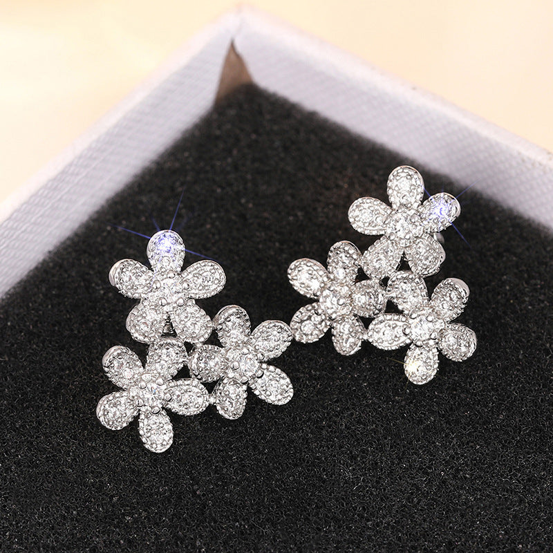 Elegant Earring for Every Occasion