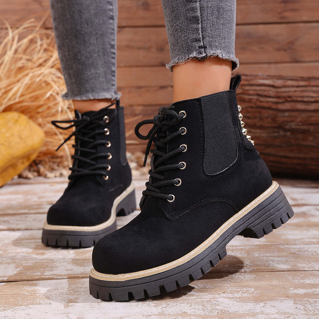 Graceful Orthopedic Boots for Modern Look