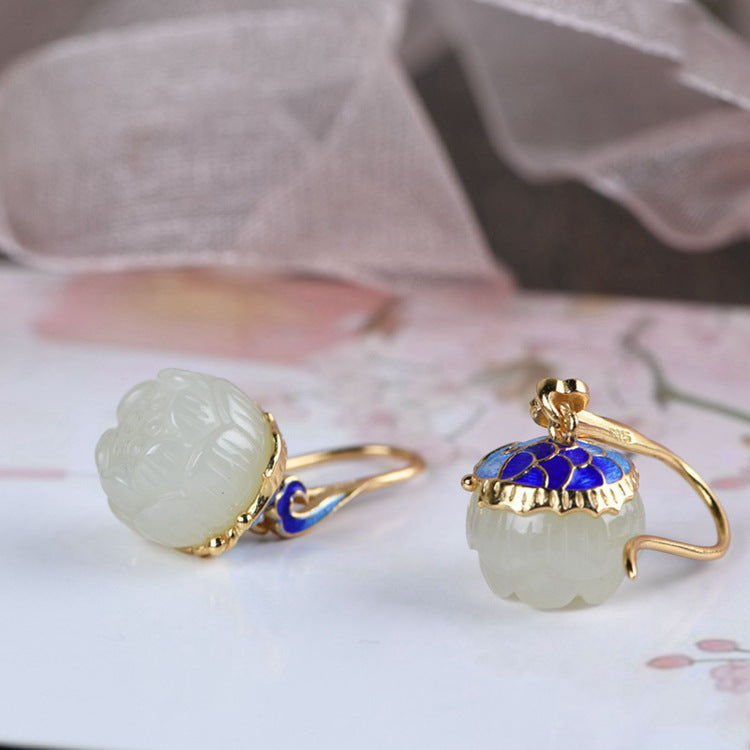 Elegant Gold Earring for Every Occasion