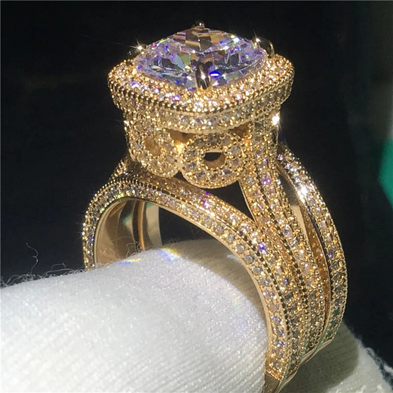Beautiful Piece with Unique Style